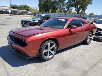  Salvage Dodge Challenger