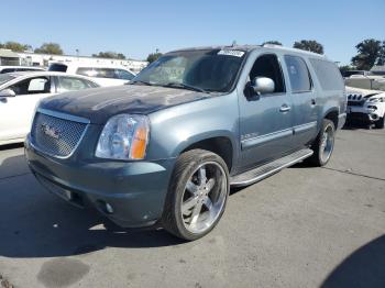  Salvage GMC Yukon