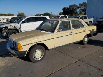  Salvage Mercedes-Benz 280-Class