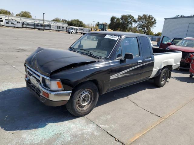  Salvage Toyota Pickup