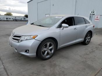  Salvage Toyota Venza