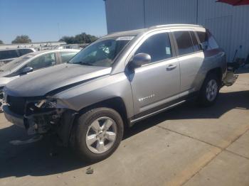  Salvage Jeep Compass