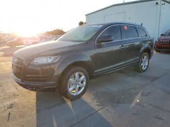  Salvage Audi Q7