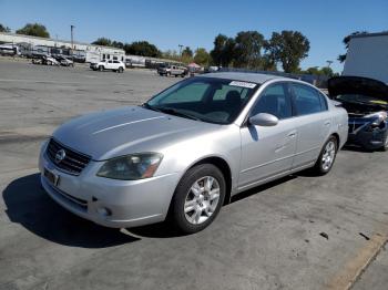  Salvage Nissan Altima