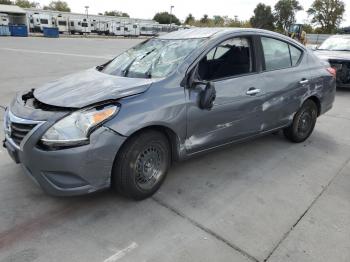  Salvage Nissan Versa