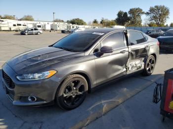  Salvage Ford Fusion