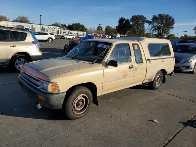  Salvage Toyota Pickup