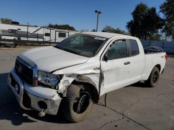  Salvage Toyota Tundra