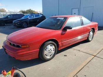  Salvage Oldsmobile Cutlass