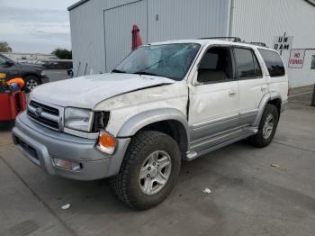  Salvage Toyota 4Runner