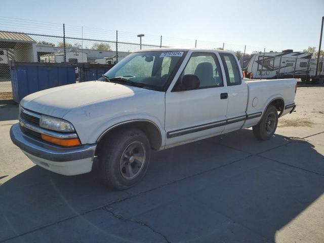  Salvage Chevrolet S-10