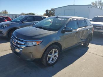  Salvage Ford Edge