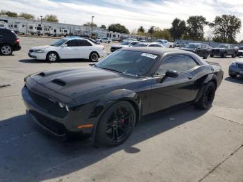  Salvage Dodge Challenger