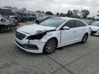  Salvage Hyundai SONATA