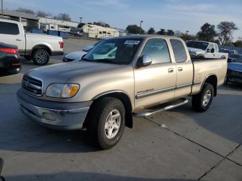  Salvage Toyota Tundra