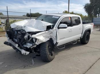  Salvage Toyota Tacoma