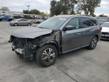  Salvage Nissan Pathfinder