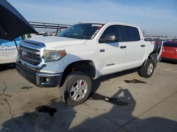  Salvage Toyota Tundra