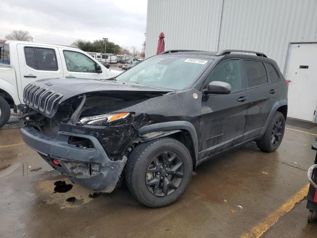  Salvage Jeep Cherokee