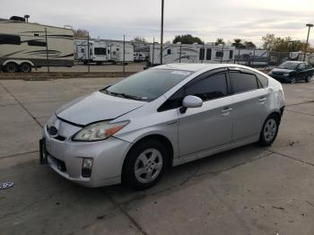  Salvage Toyota Prius