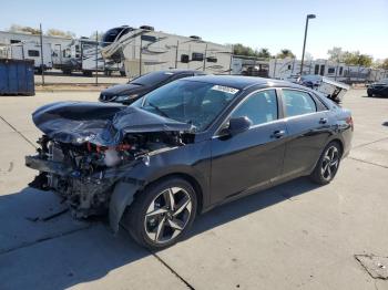  Salvage Hyundai ELANTRA