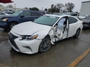  Salvage Lexus Es