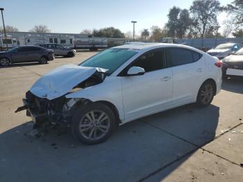  Salvage Hyundai ELANTRA