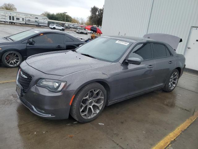  Salvage Chrysler 300