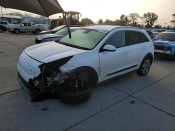  Salvage Kia Niro