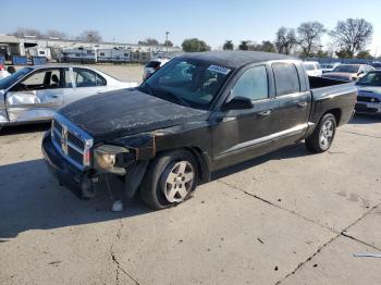  Salvage Dodge Dakota