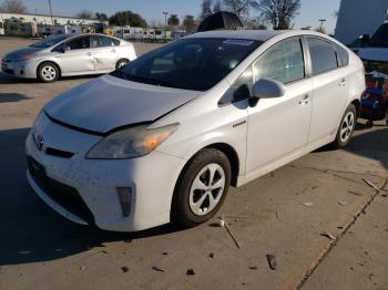  Salvage Toyota Prius