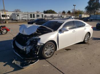  Salvage Lexus Es