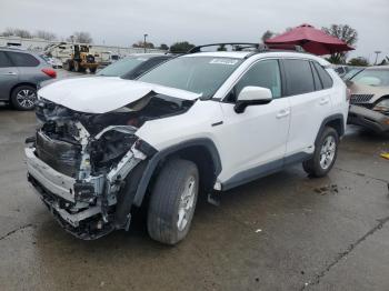  Salvage Toyota RAV4