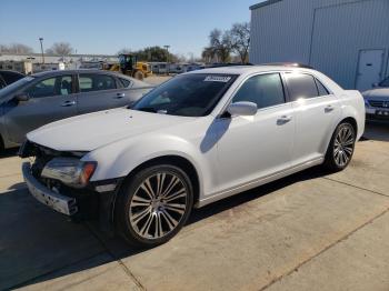  Salvage Chrysler 300