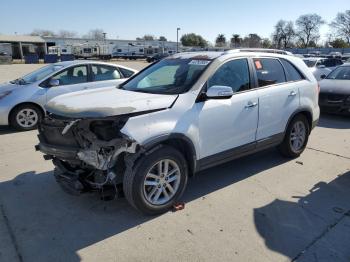  Salvage Kia Sorento