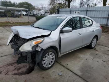  Salvage Nissan Versa