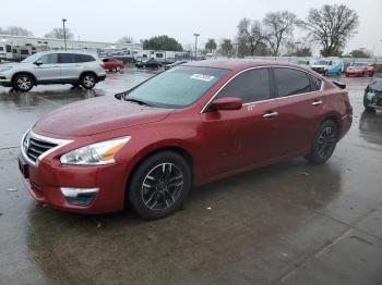  Salvage Nissan Altima