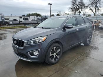  Salvage Kia Sorento