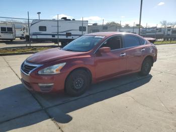  Salvage Nissan Altima