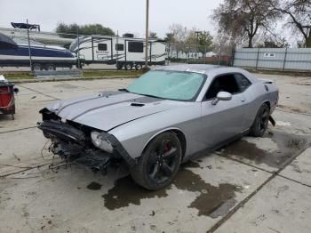  Salvage Dodge Challenger