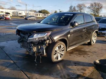  Salvage Mitsubishi Outlander