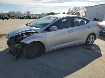  Salvage Hyundai ELANTRA