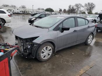  Salvage Nissan Versa