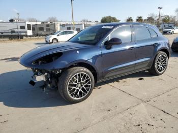  Salvage Porsche Macan