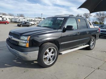  Salvage Chevrolet Avalanche