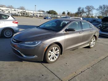  Salvage Chrysler 200