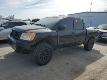  Salvage Nissan Titan