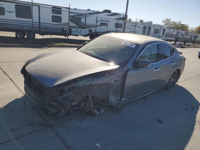  Salvage INFINITI Q70