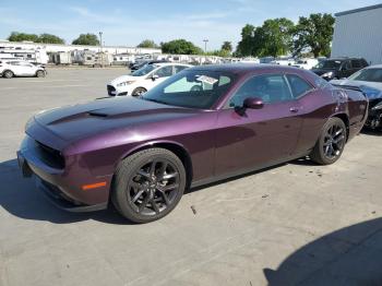  Salvage Dodge Challenger