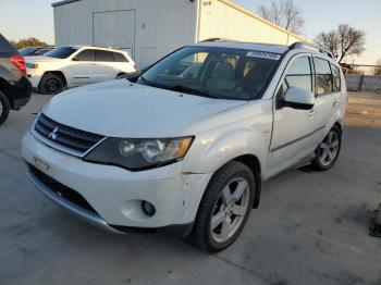  Salvage Mitsubishi Outlander